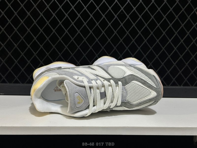 뉴발란스 NB9060 레트로 데일리 스니커즈 001-253664