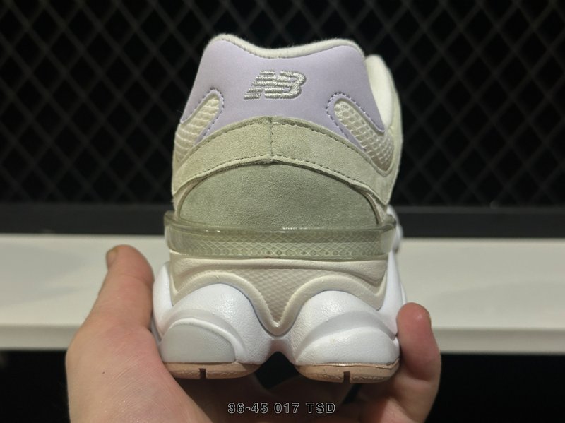 뉴발란스 NB9060 레트로 데일리 스니커즈 001-253669