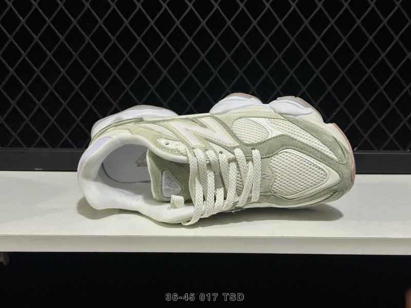 뉴발란스 NB9060 레트로 데일리 스니커즈 001-253669