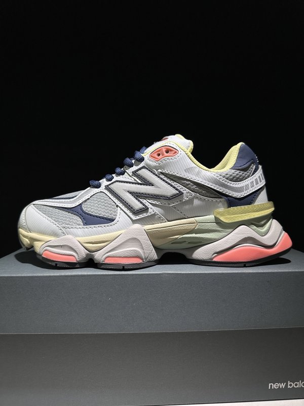 뉴발란스 NB9060 복고풍 두꺼운 밑창 운동화 001-253683