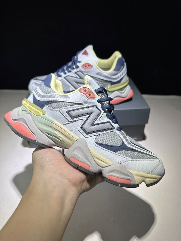 뉴발란스 NB9060 복고풍 두꺼운 밑창 운동화 001-253683