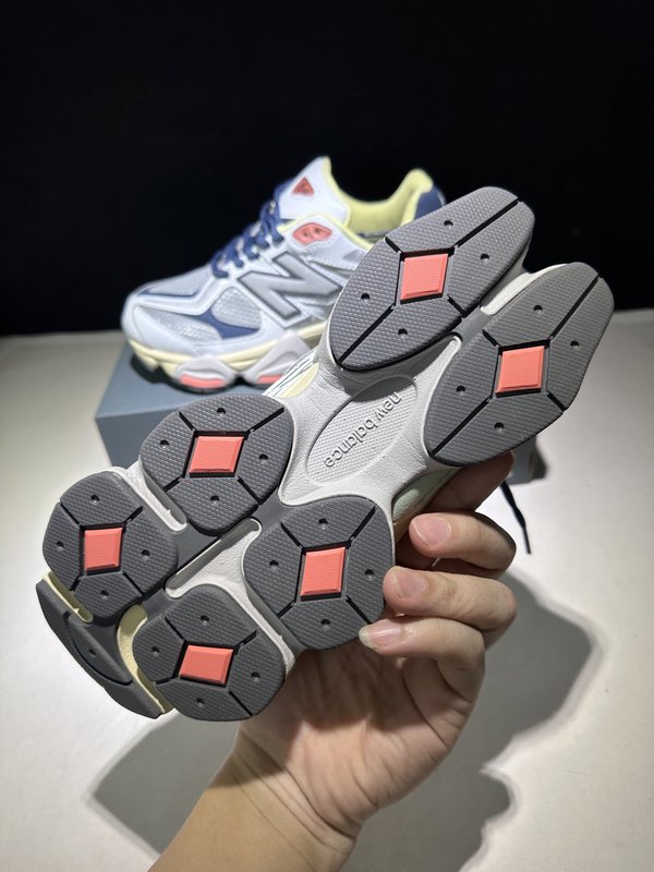 뉴발란스 NB9060 복고풍 두꺼운 밑창 운동화 001-253683