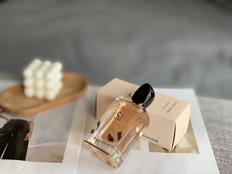 아르마니 시 인텐스 우먼 오드퍼퓸 100ml 001-253827