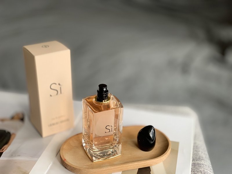 아르마니 시 인텐스 우먼 오드퍼퓸 100ml 001-253827