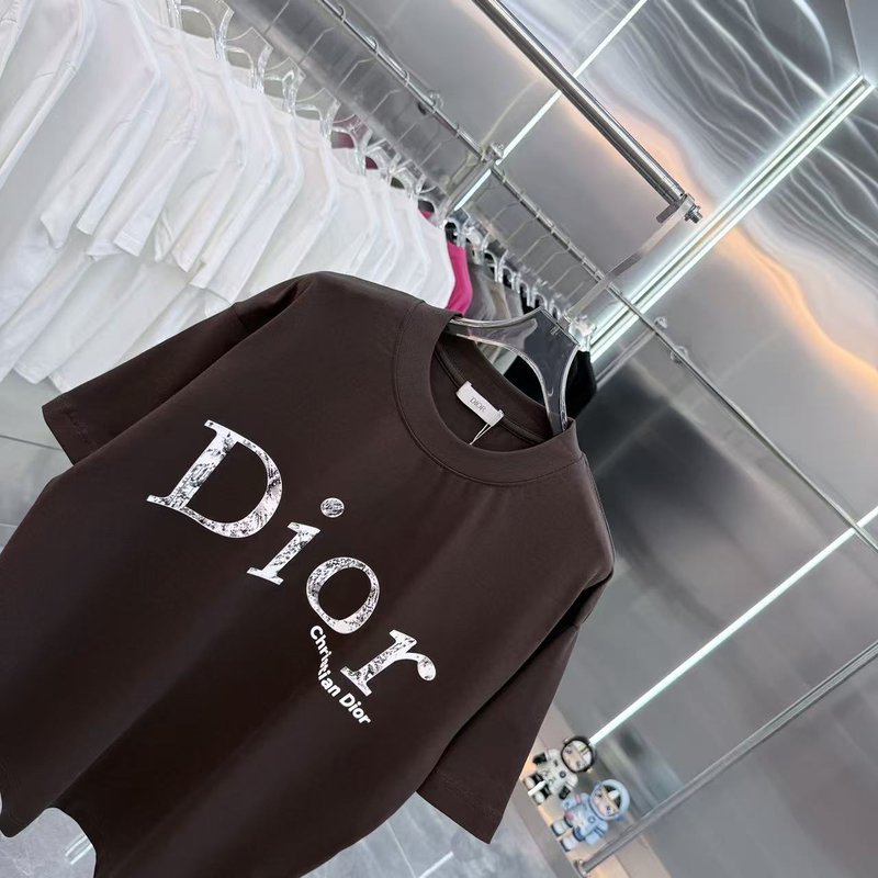 디올 라운드넥 숏슬리브 엠보싱 실리콘 티셔츠 001-254075