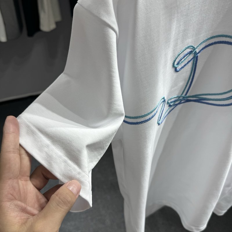 디올 라운드넥 반팔 티셔츠 001-254087
