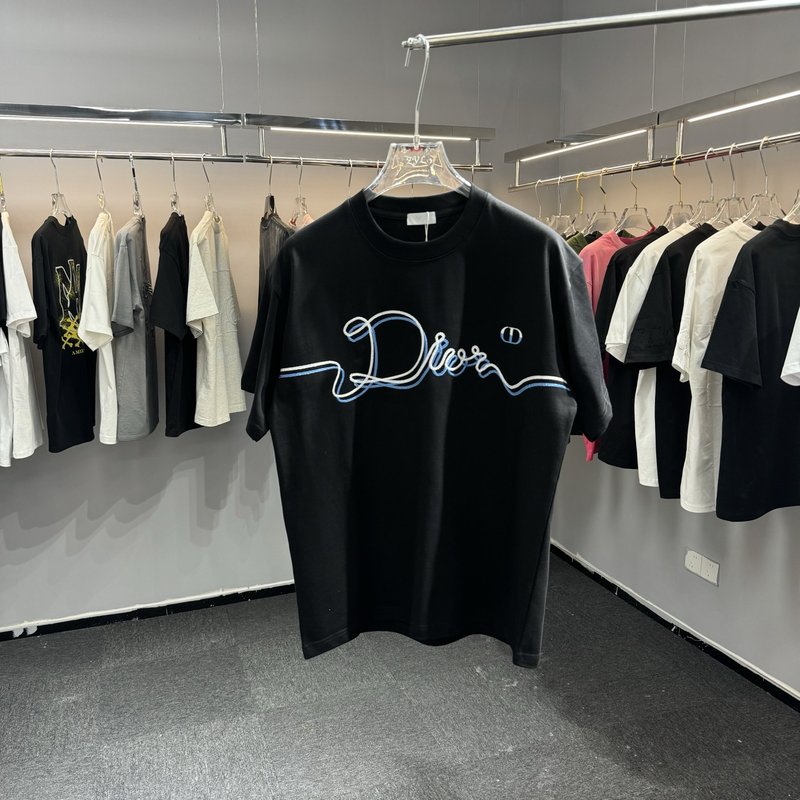 디올신상라운드넥반팔티셔츠 001-254088