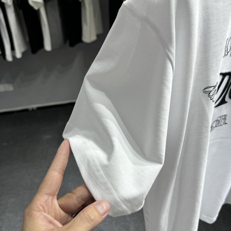 디올 라운드넥 반팔 면 티셔츠 001-254093