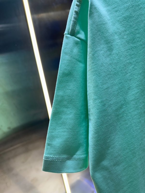 크리스찬 디올 클래식 레터 자수 반팔 티셔츠 001-254102