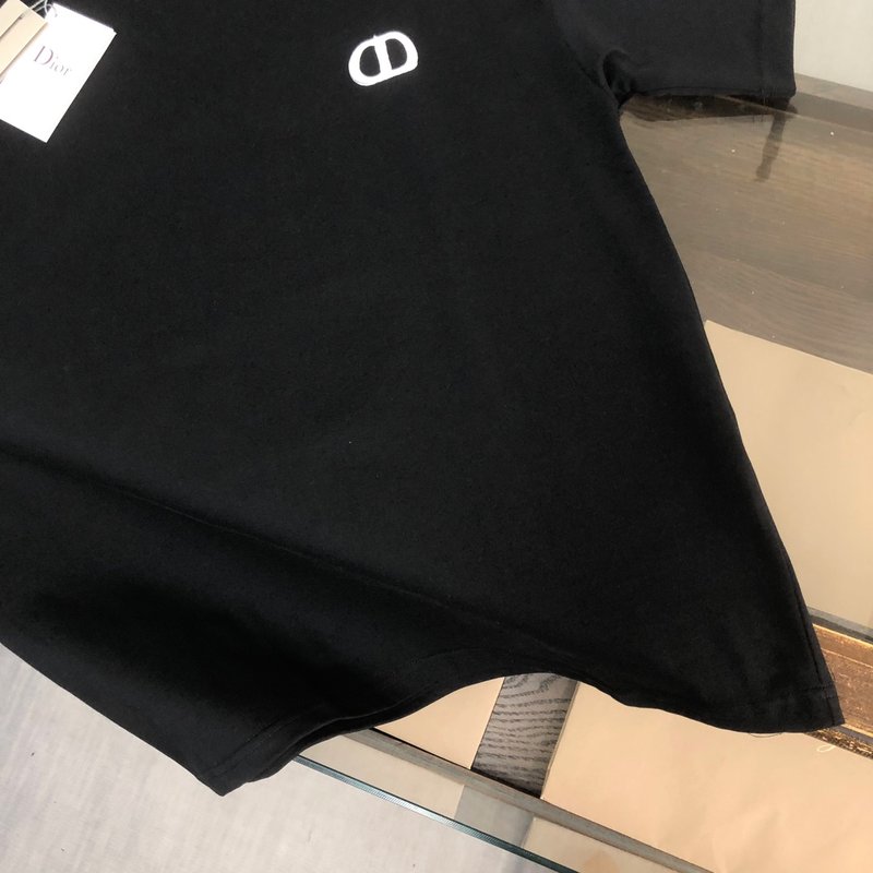 디올 라운드넥 반팔 티셔츠 001-254175