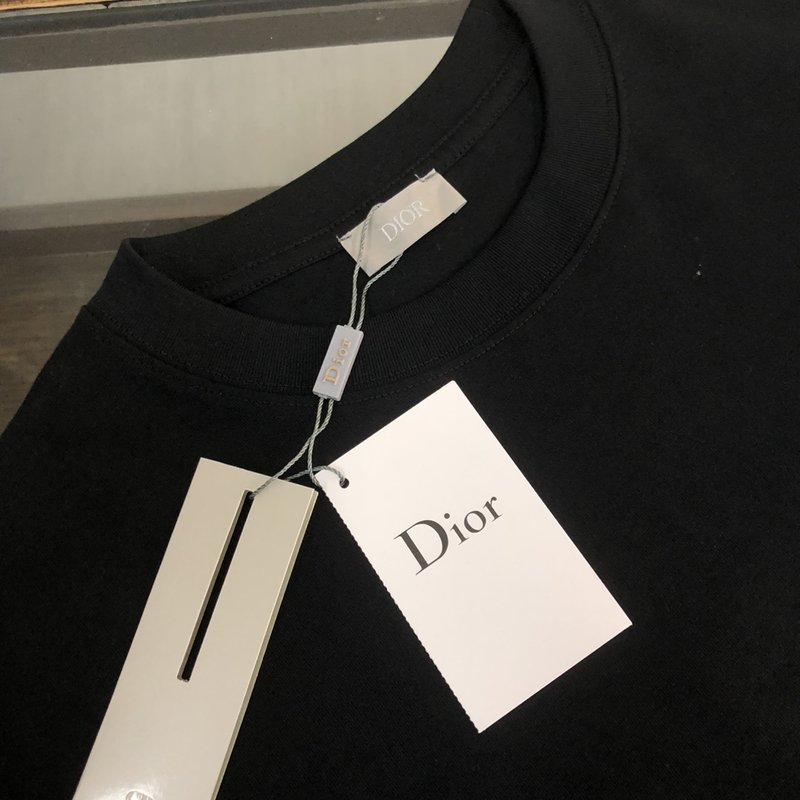 디올 라운드넥 반팔 티셔츠 001-254175