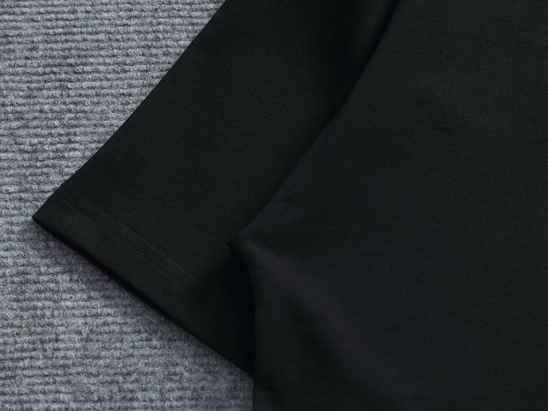 디올 남성 라운드넥 반팔 티셔츠 001-254222
