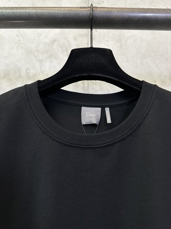 디올 클로버 자수 반팔 티셔츠 001-254235