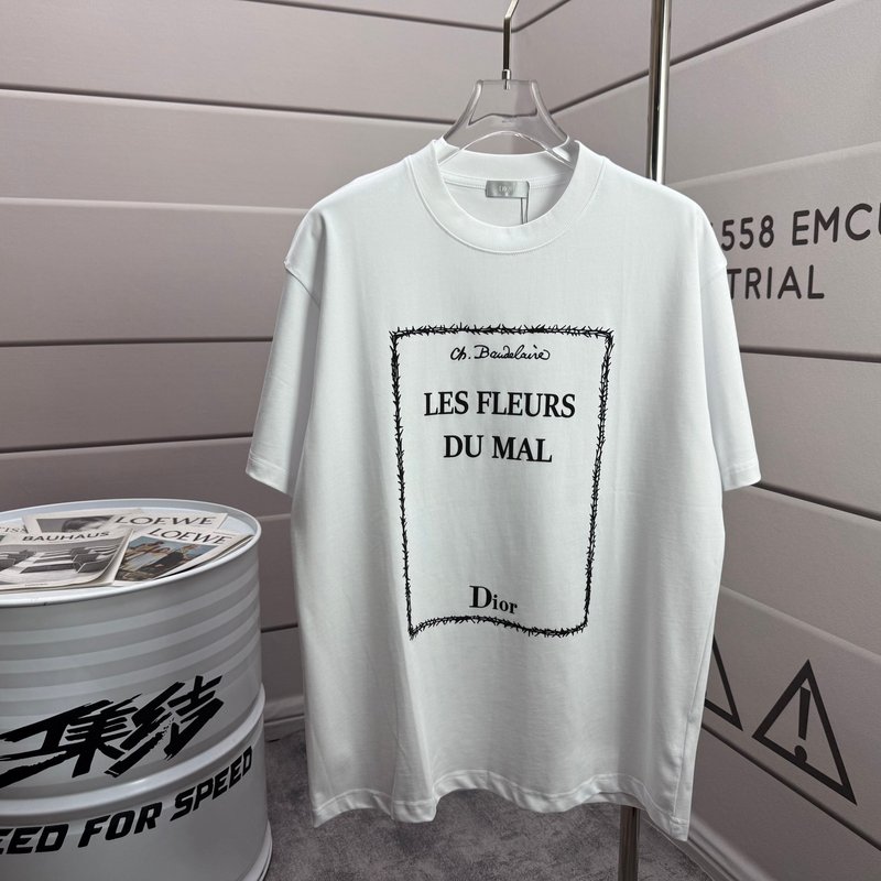 디올 클래식 레터링 엠보 티셔츠 001-254267