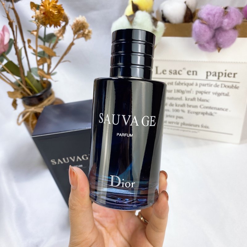 디올 소바쥬 오드파르푸 100ml 001-254330