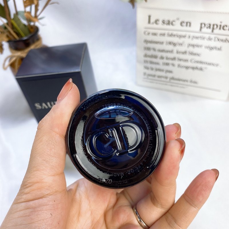 디올 소바쥬 오드파르푸 100ml 001-254330