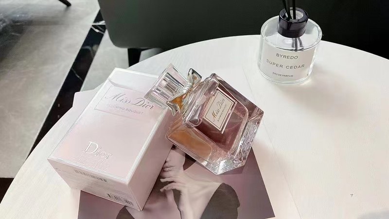 디올 미스 디올 블로밍 부케 오드뚜렛 100ml 001-254348