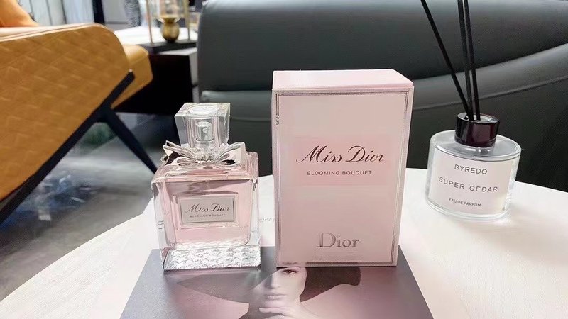 디올 미스 디올 블로밍 부케 오드뚜렛 100ml 001-254348
