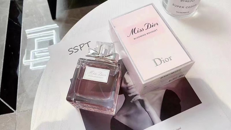 디올 미스 디올 블로밍 부케 오드뚜렛 100ml 001-254348