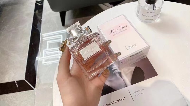 디올 미스 디올 블로밍 부케 오드뚜렛 100ml 001-254348