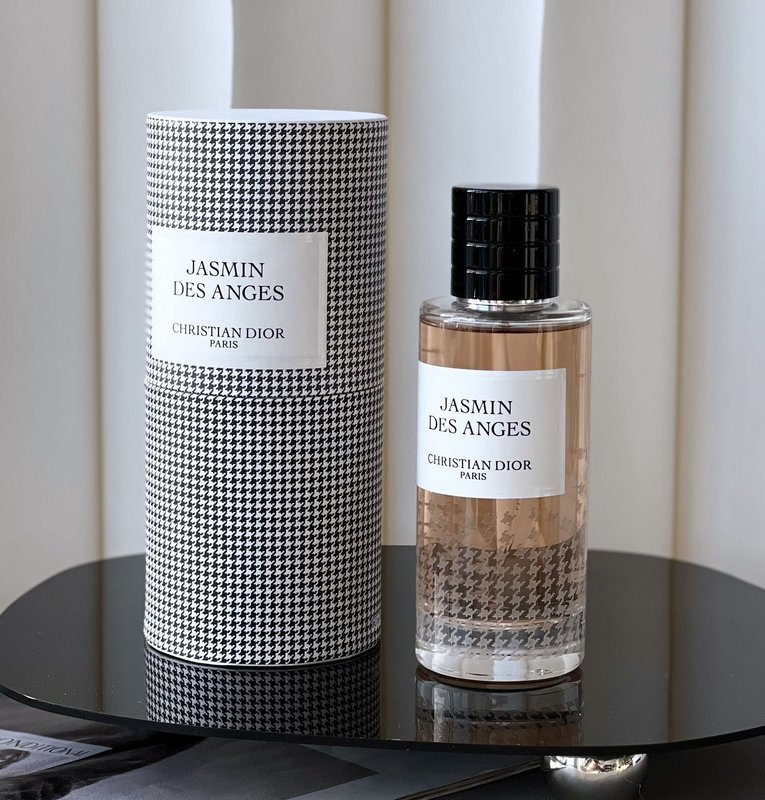 디올 라 콜렉티옹 자스민 데스 앙주 001-254379