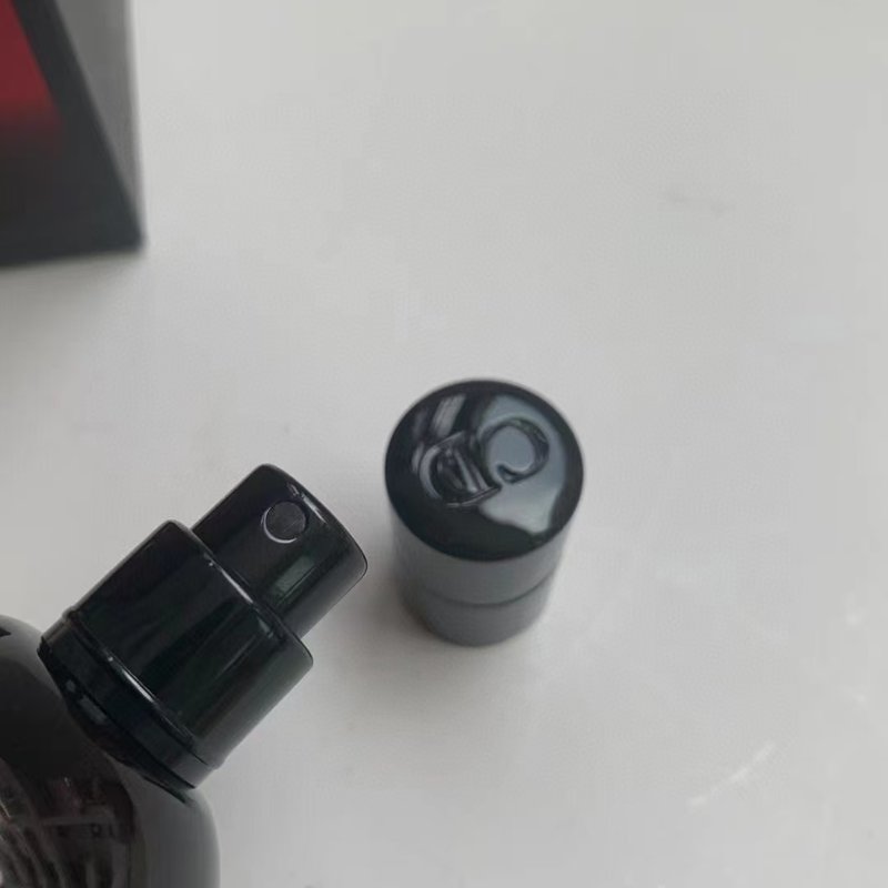 디올 파렌하이트 옴므 오드뚜왈렛 001-254390