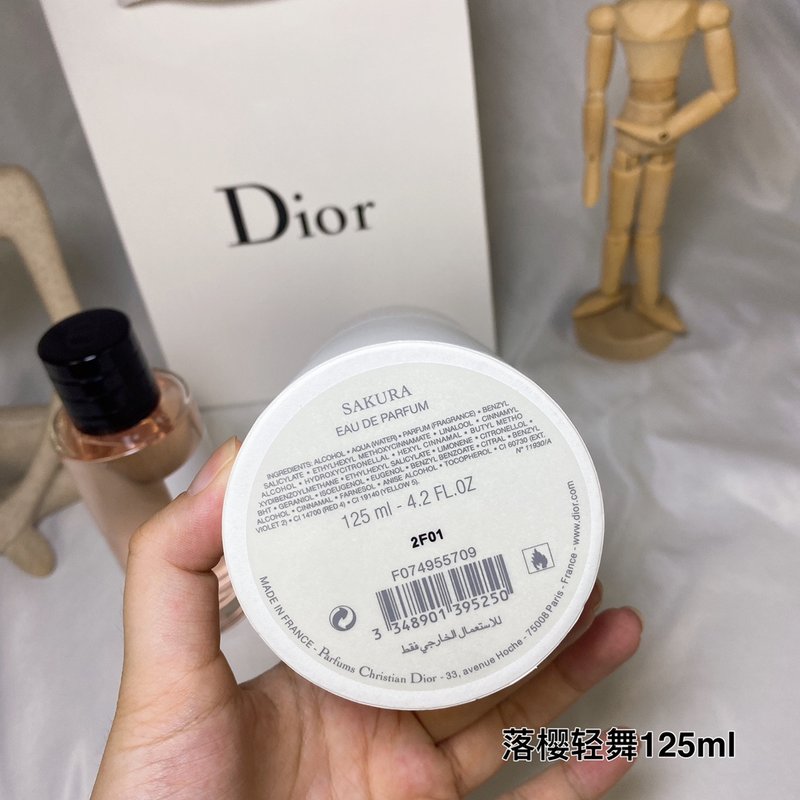 디올 라 미션 사쿠라 오드뚜왈렛 001-254404