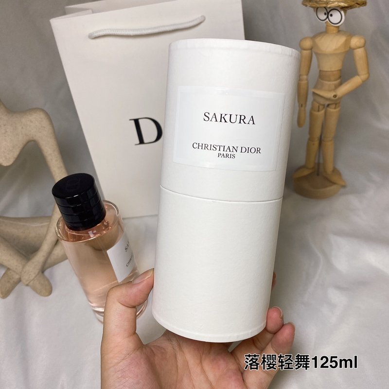 디올 라 미션 사쿠라 오드뚜왈렛 001-254404