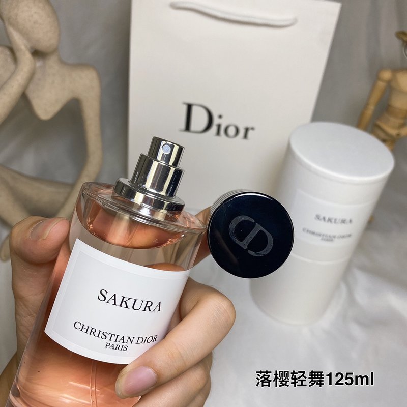 디올 라 미션 사쿠라 오드뚜왈렛 001-254404