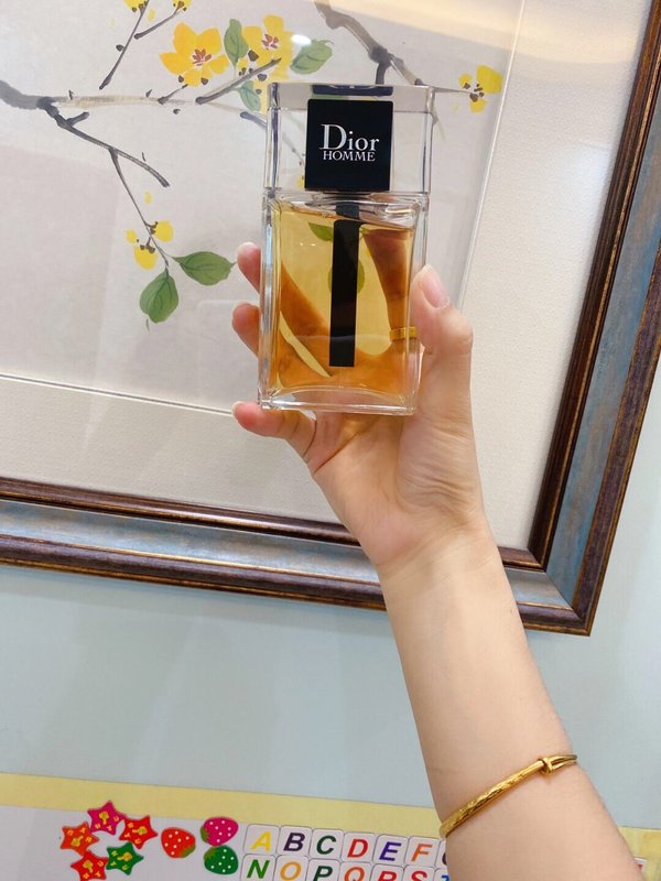 디올 옴므 오드투알레 001-254428