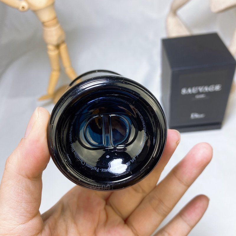 디올 소바쥬 우드박스 오드퍼 60ml 001-254444
