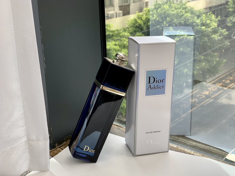 디올 블루밍 부케 퍼퓸 100mL 001-254449