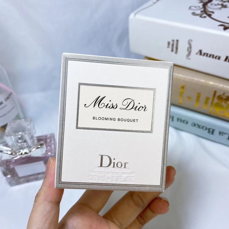디올 미스 디올 블로밍 부케 오드뚜왈렛 30ml 001-254469