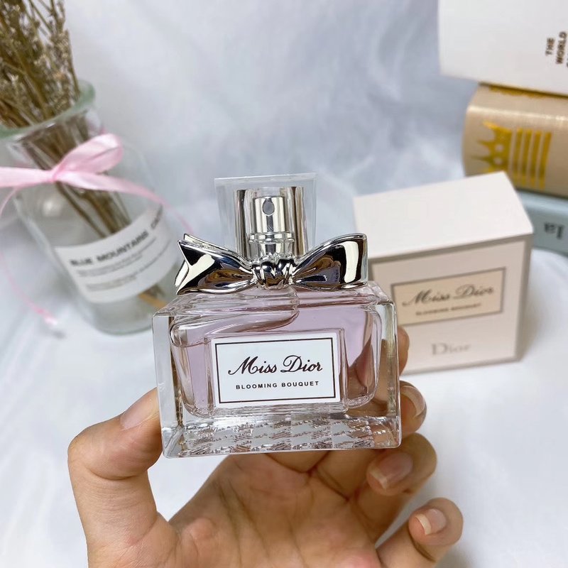 디올 미스 디올 블로밍 부케 오드뚜왈렛 30ml 001-254469