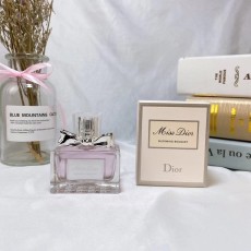 디올 미스 디올 블로밍 부케 오드뚜왈렛 30ml 001-254469