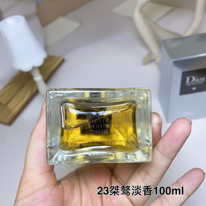 디올 옴므 오드뚜왈렛 100ml 001-254471