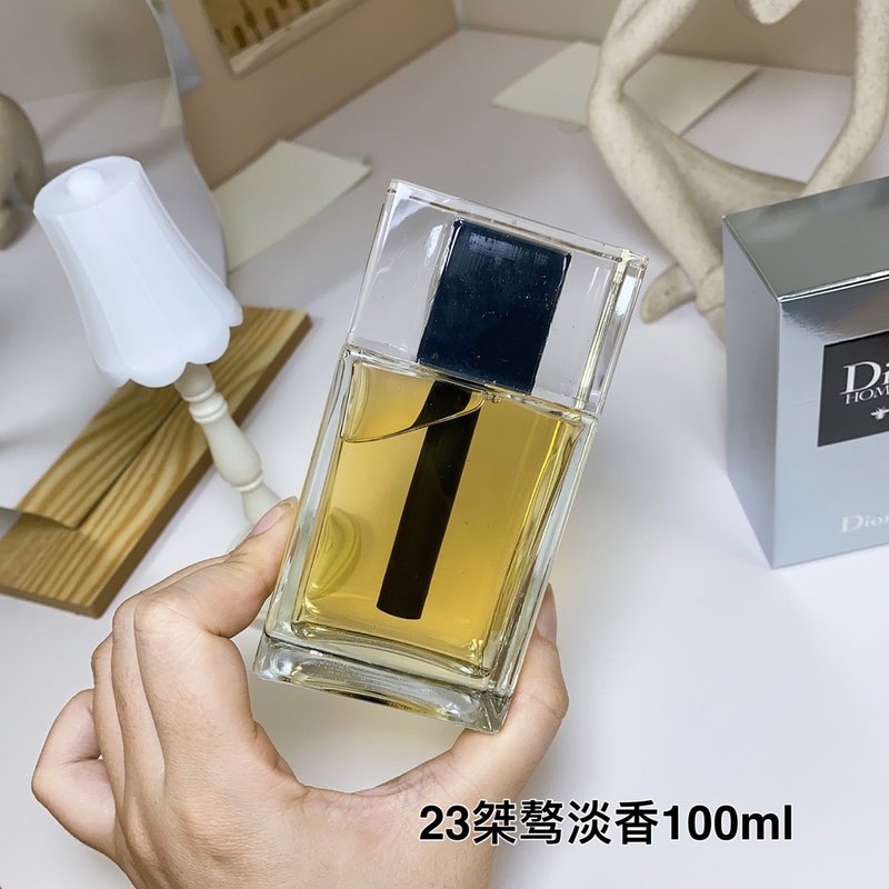 디올 옴므 오드뚜왈렛 100ml 001-254471