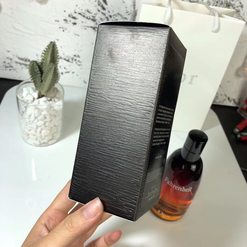 디올 파렌하이트 오드뚜왈렛 001-254475