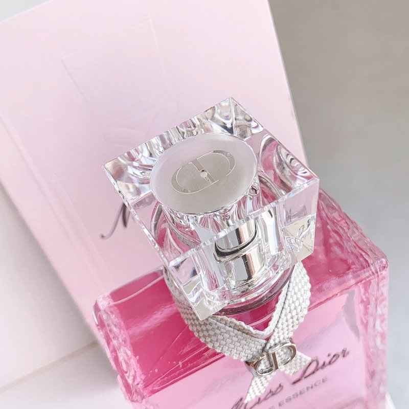 미스 디올 로즈 앤 로즈 오드뚜왈렛 100ml 001-254495