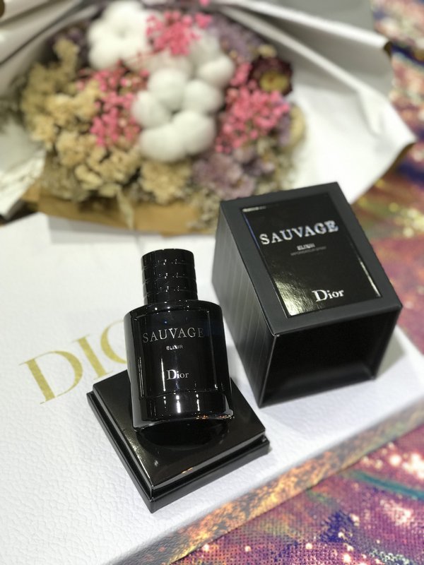 디올 소바쥬 오드퍼 남성용 향수 001-254523