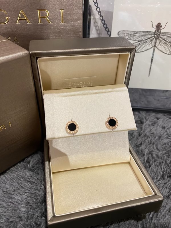 불가리 클래식 심플 원형 이어링 001-254592