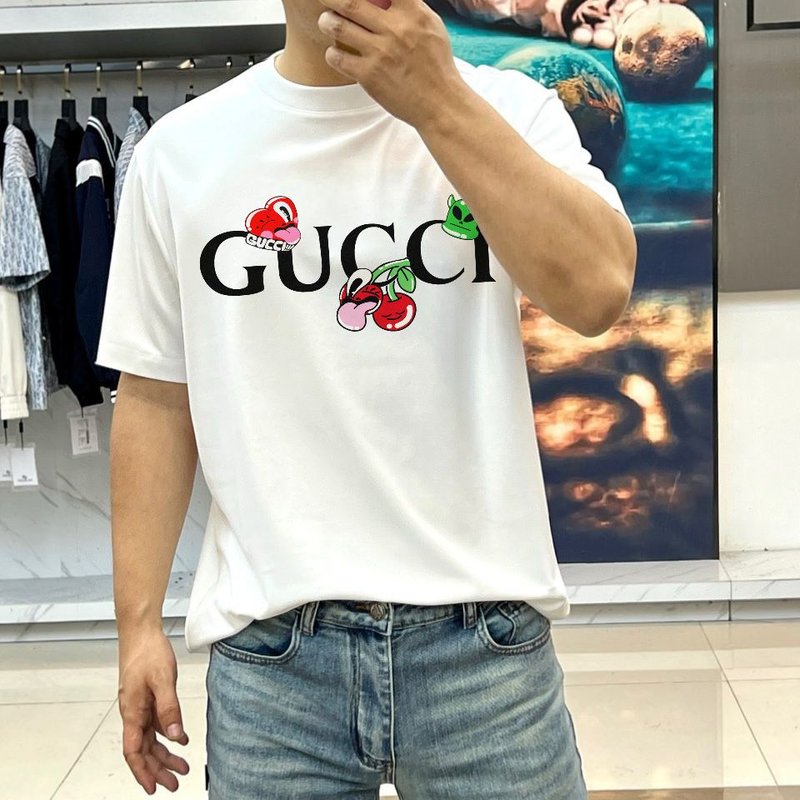 구찌 여름 신상 라운드넥 반팔 티셔츠 001-255610