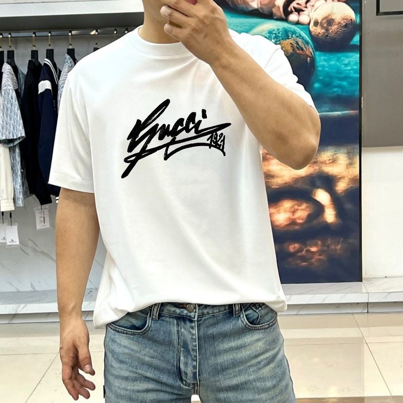 구찌 여름 신상 라운드넥 반팔 티셔츠 001-255746