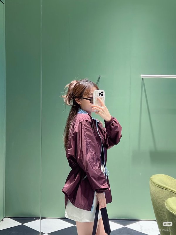 프라다 와인레드 나일론 끈 조절 자켓 001-256024