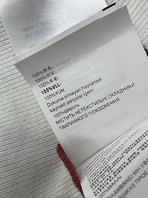 컬러 포인트 폴로 니트 반팔 티셔츠 001-256032