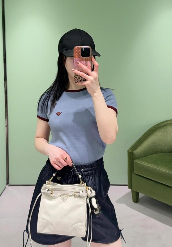 컬러 블록 로고 면 라운드넥 반팔 티셔츠 001-256036