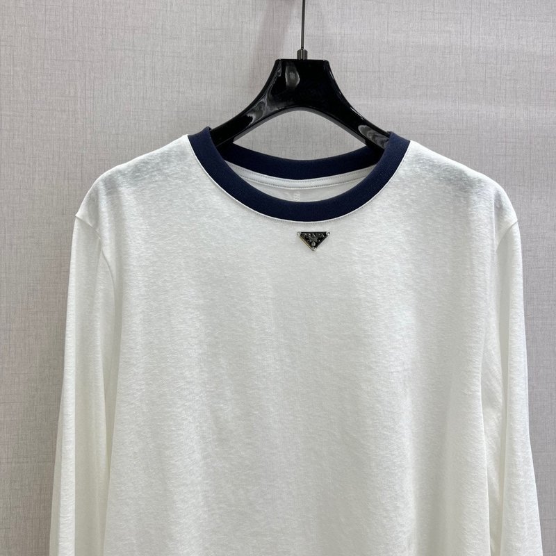 컬러 포인트 라운드넥 긴팔 티셔츠 001-256061