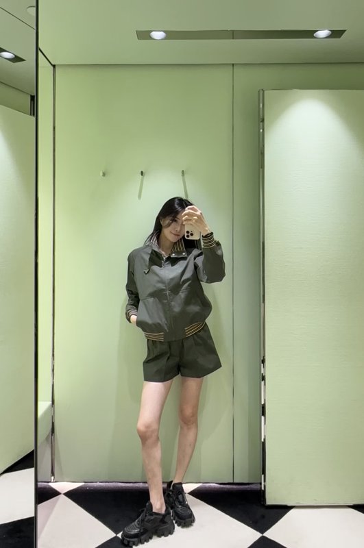 군그린 스탠드 칼라 자켓 001-256077