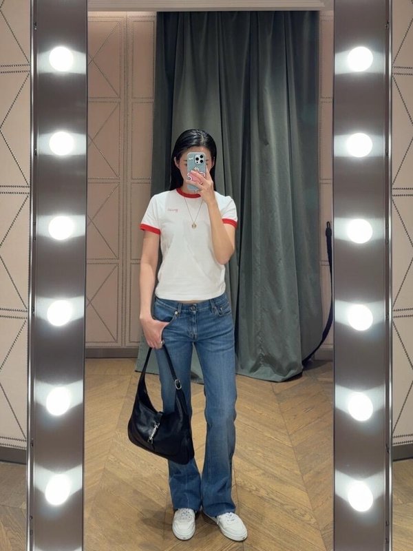 구찌 컬러 블록 레터 자수 라운드 티셔츠 001-256233