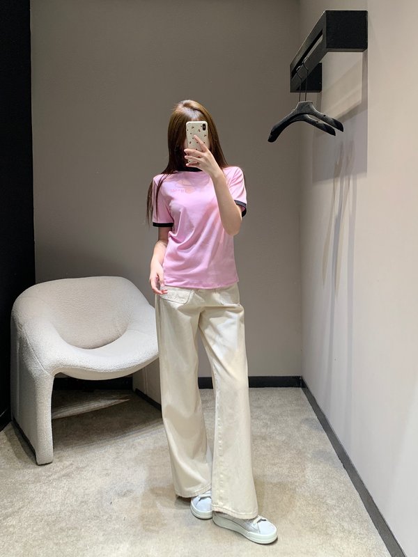 컬러 포인트 라운드넥 로고 프린트 반팔 티셔츠 001-256258
